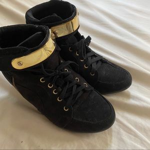 Black and Gold Women’s Wedged Ankle Boots